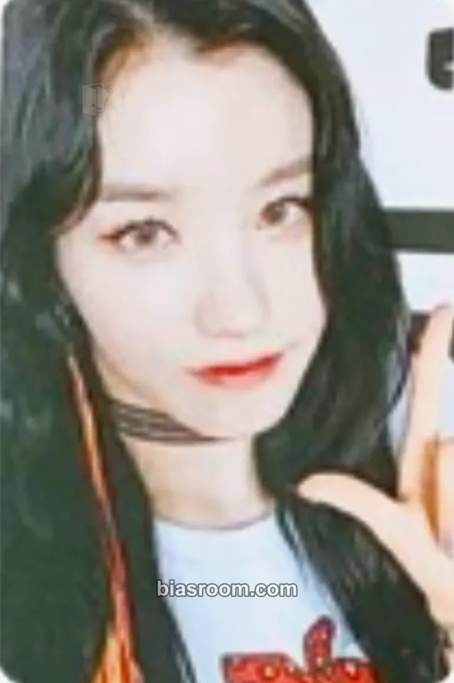 PRISTIN - Xiyeon - Schxxl Out Album broadcast
