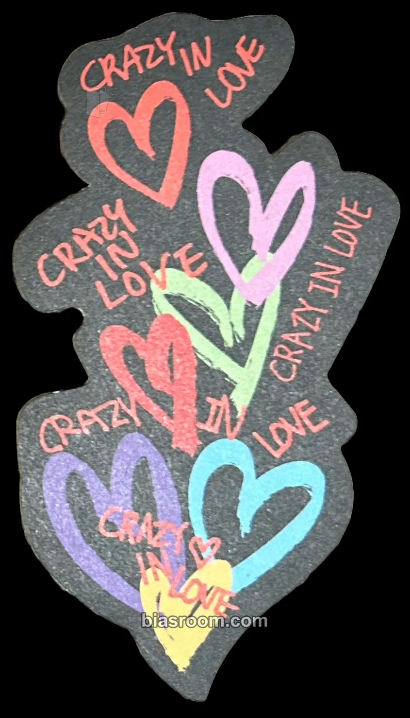 Crazy in Love Photocard - ITZY - ITZY K-pop photocard
