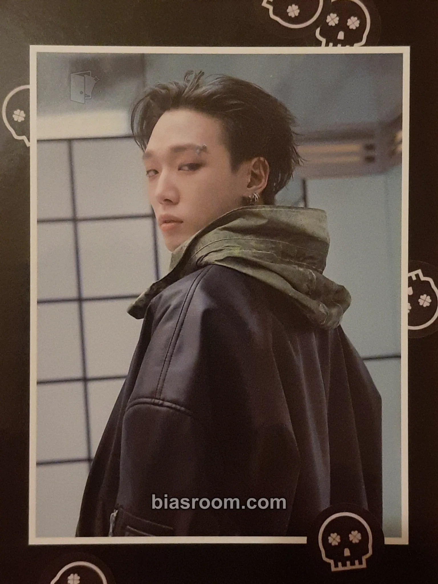 Bobby Lucky Man (Bobby Solo) Photocard - iKON - iKON K-pop photocard