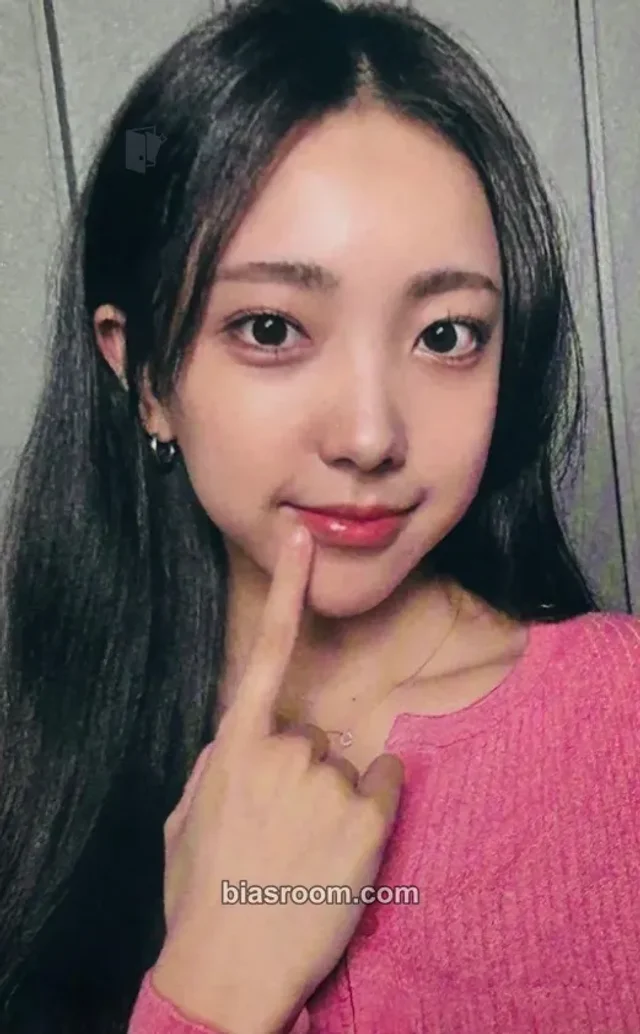 UNICODE - Erin - Hello, World! Code: J Album everline video call (fancall) round 3