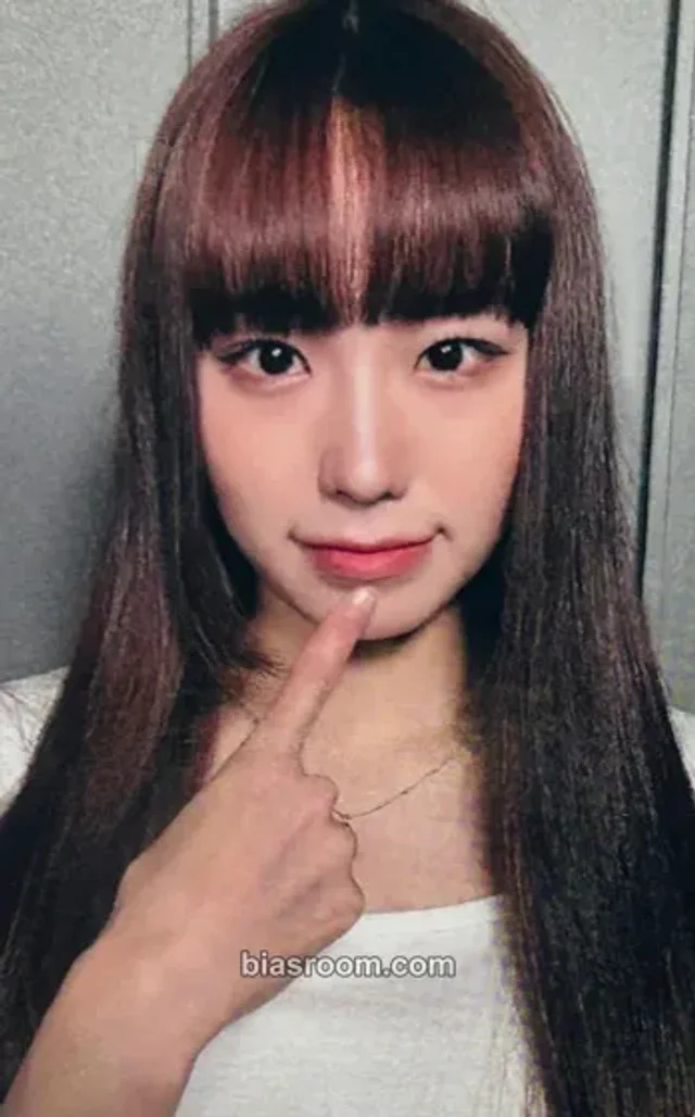 UNICODE - Yura - Hello, World! Code: J Album everline video call (fancall) round 3