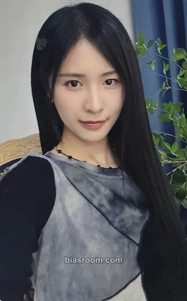 UNICODE - Mio - Hello, World! Code: J Album amuze records video call (fancall) round 2