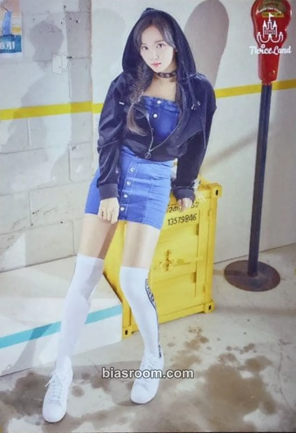 Nayeon Twice 2nd Tour: Twiceland Zone 2 – Fantasy Park Photocard - TWICE - TWICE K-pop photocard