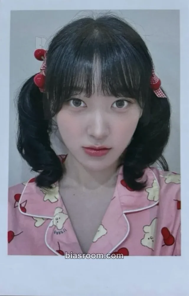 ARTMS - Choerry - Club Icarus Album video call (fancall) round 7 jump up polaroid