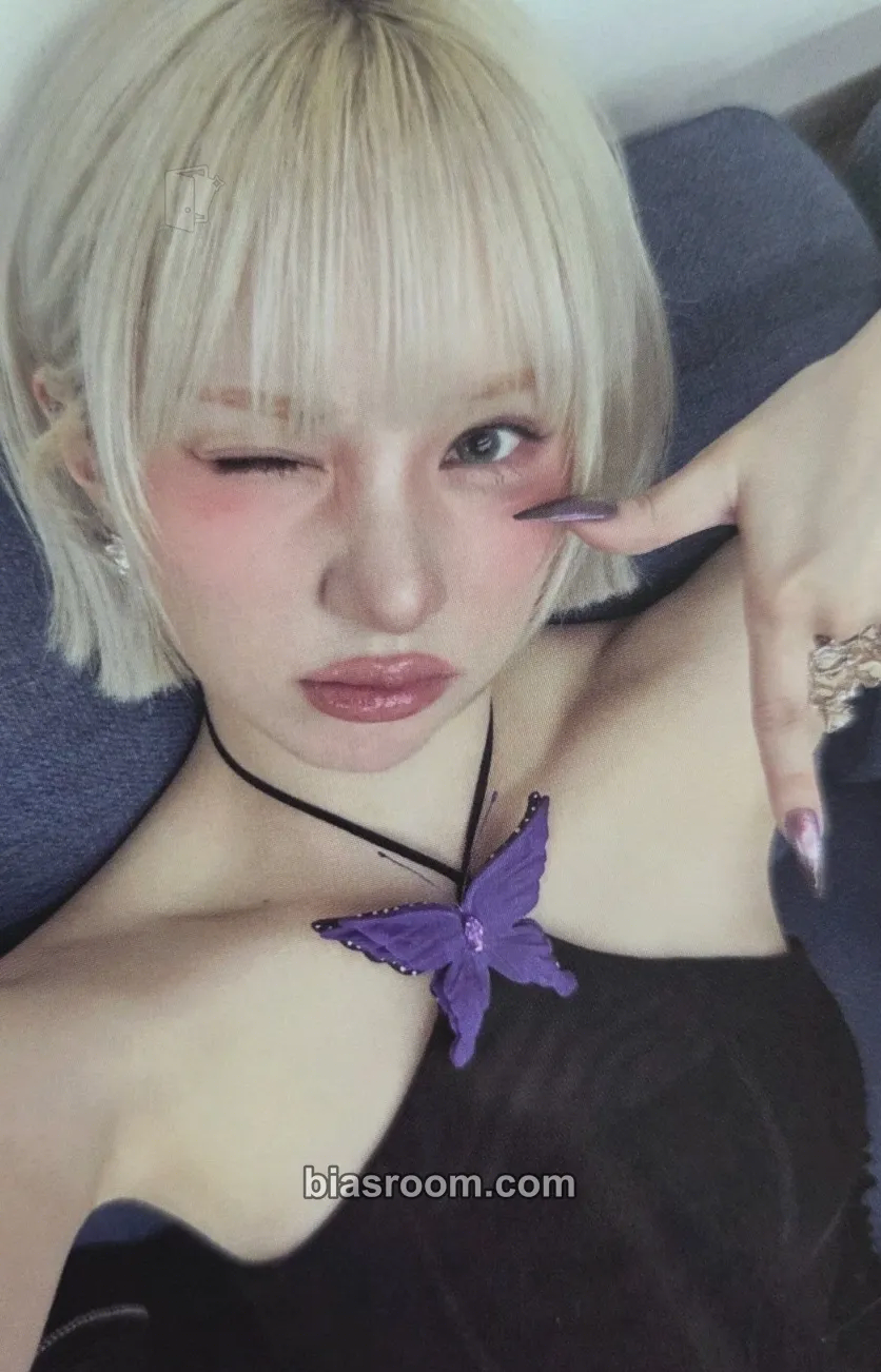 Eunha New Legacy World Tour Photocard - VIVIZ - VIVIZ K-pop photocard