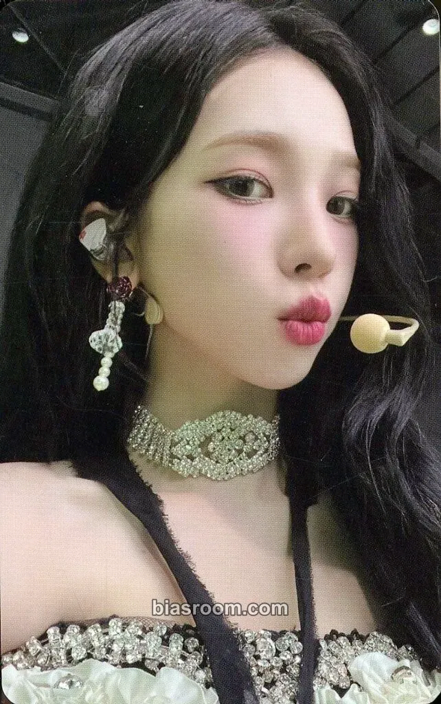 Karina Lynk-pop concert Photocard - aespa - aespa K-pop photocard