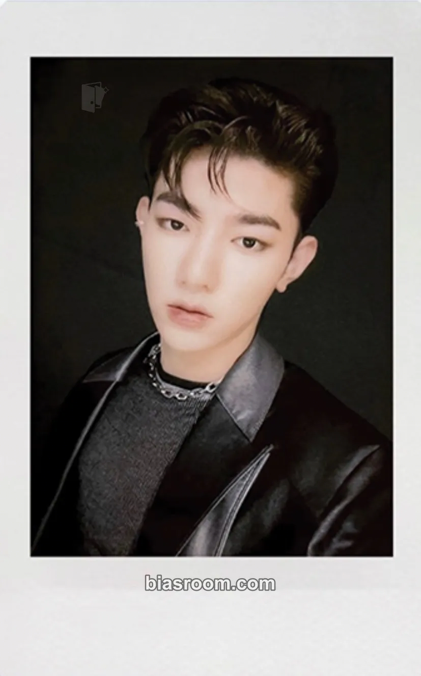 Hao Youth in the Shade Photocard - ZEROBASEONE - ZEROBASEONE K-pop photocard