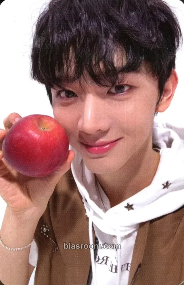 EVNNE - Seungeon - HOT MESS Album album photocard sowing version