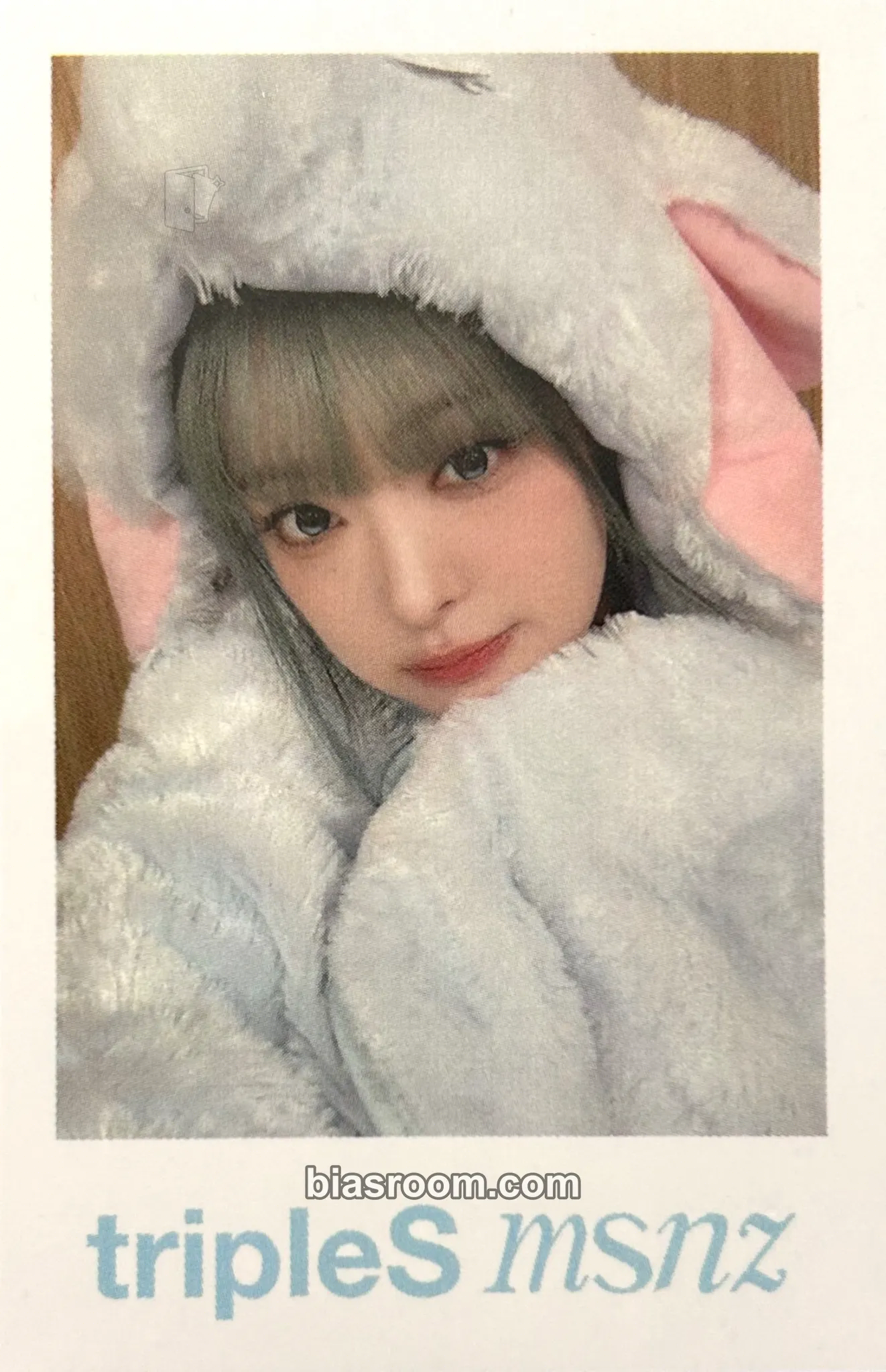 Lynn Beyond Beauty Photocard - tripleS - tripleS K-pop photocard