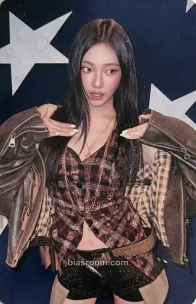 Ningning Season's Greetings (2026) Photocard - aespa - aespa K-pop photocard