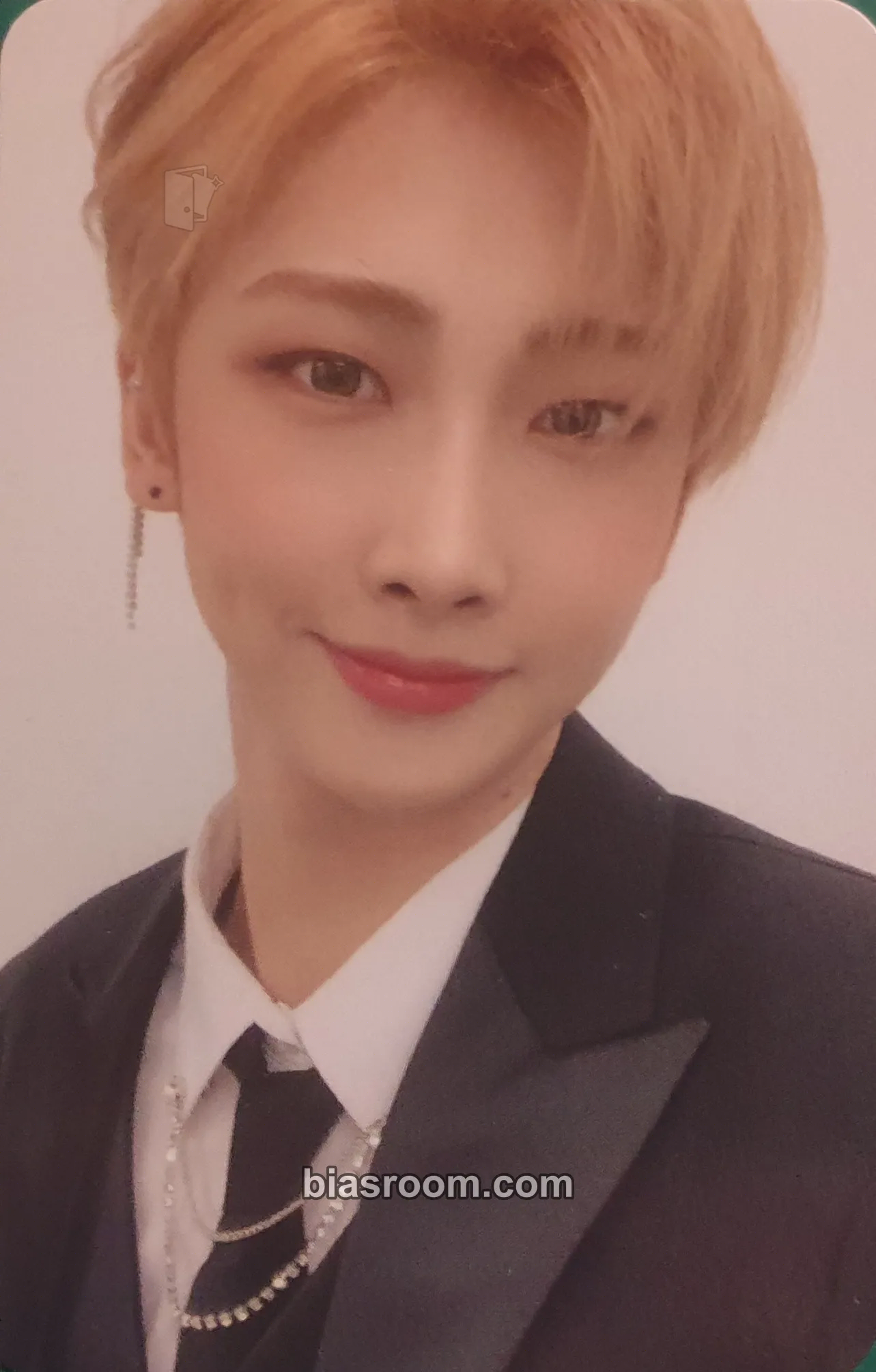 Hoyoung Series 'O' Round 1 : Hall Photocard - VERIVERY - VERIVERY K-pop photocard