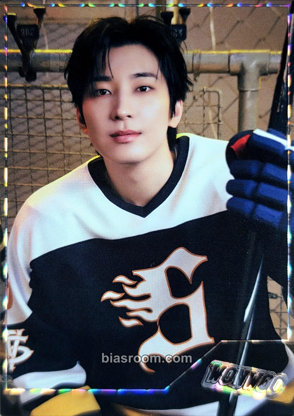 Wonwoo 2025 Seventeen's Home Merchandise Photocard - SEVENTEEN - SEVENTEEN K-pop photocard
