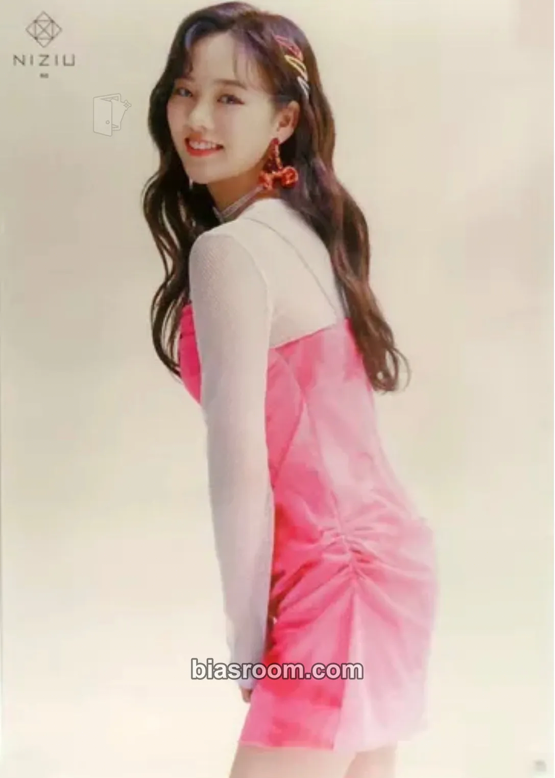 Rio Take a picture / Poppin’ Shakin’ Photocard - NiziU - NiziU K-pop photocard