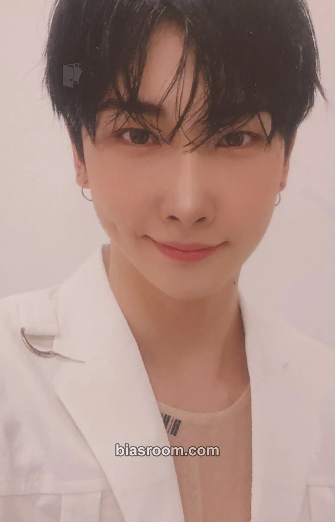 Hoyoung Series 'O' Round 2 : Hole Photocard - VERIVERY - VERIVERY K-pop photocard