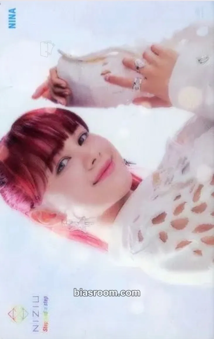 Nina Step and a Step Photocard - NiziU - NiziU K-pop photocard