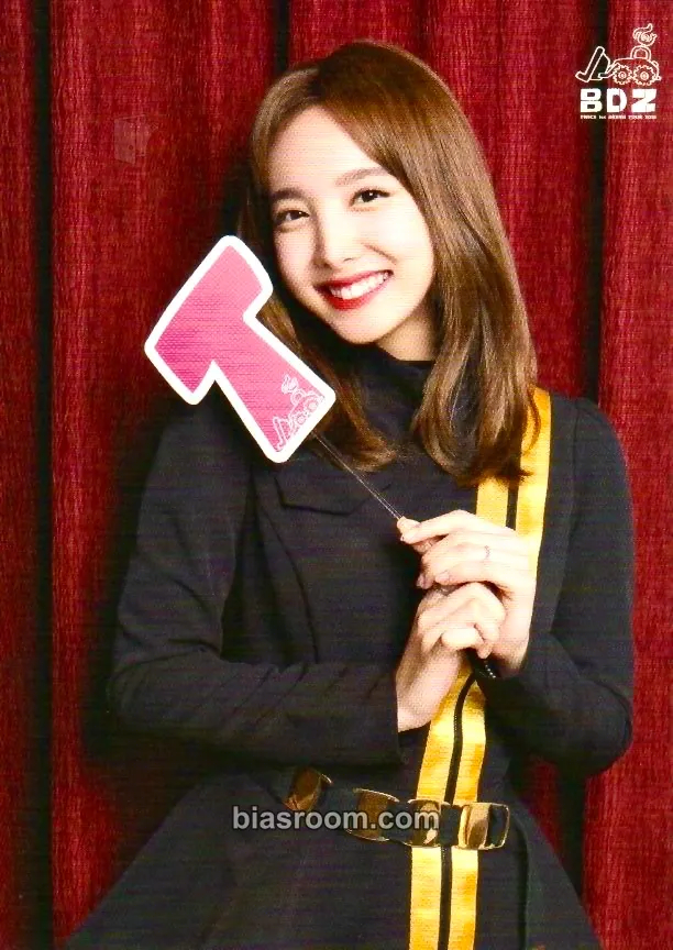 Nayeon 1st Arena Tour 2018 ‘BDZ’ Photocard - TWICE - TWICE K-pop photocard