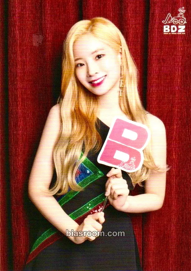Dahyun 1st Arena Tour 2018 ‘BDZ’ Photocard - TWICE - TWICE K-pop photocard