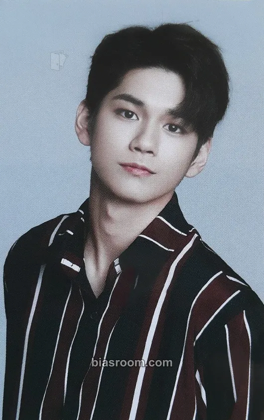 Seongwu Lotteria Photocard - Wanna One - Wanna One K-pop photocard
