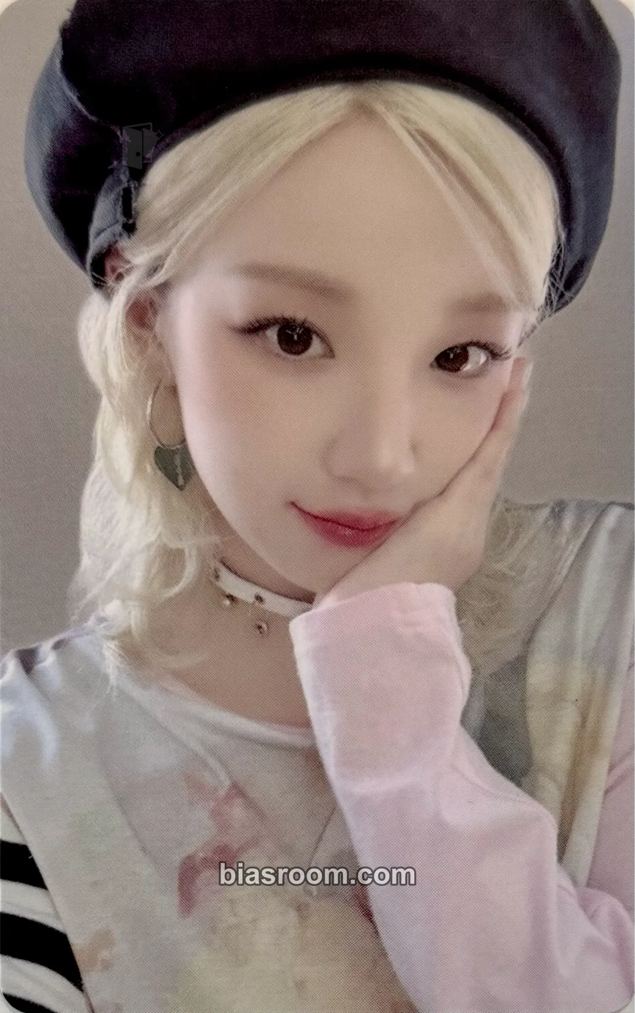 Yuqi i-dle Photocard - i-dle K-pop photocard