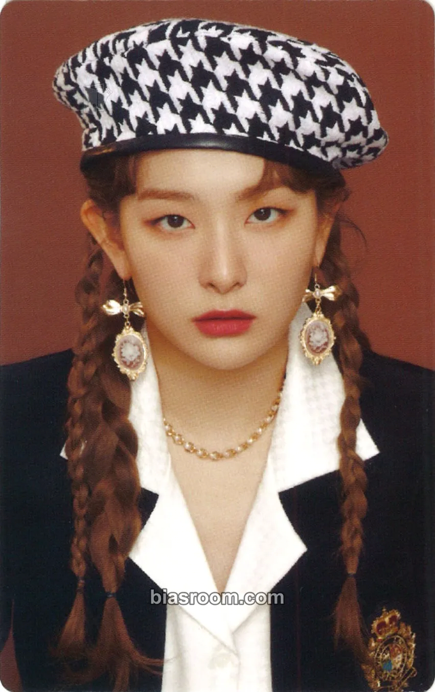 Seulgi 2022 Season's Greetings Photocard - Red Velvet - Red Velvet K-pop photocard
