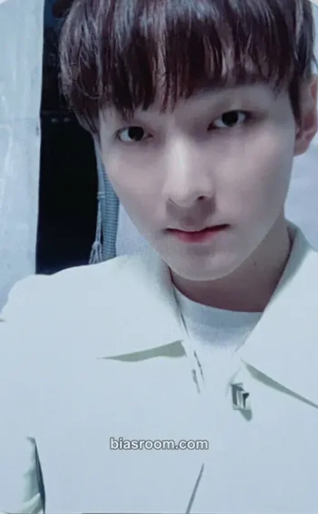 SF9 - Zuho - 2022 SF9 LIVE FANTASY #4 DELIGHT TOUR Event vip ticket benefit