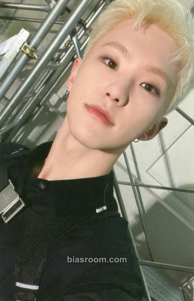Hoshi 7th Global Membership Kit - 2022 Photocard - SEVENTEEN - SEVENTEEN K-pop photocard