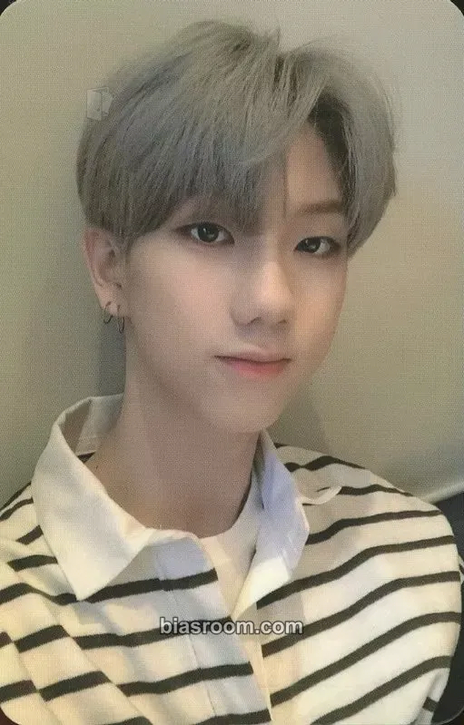 DY XIX Photocard - 1the9 - 1the9 K-pop photocard