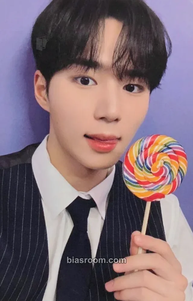 WEi - Junseo - The Feelings Album video call (fancall) makestar