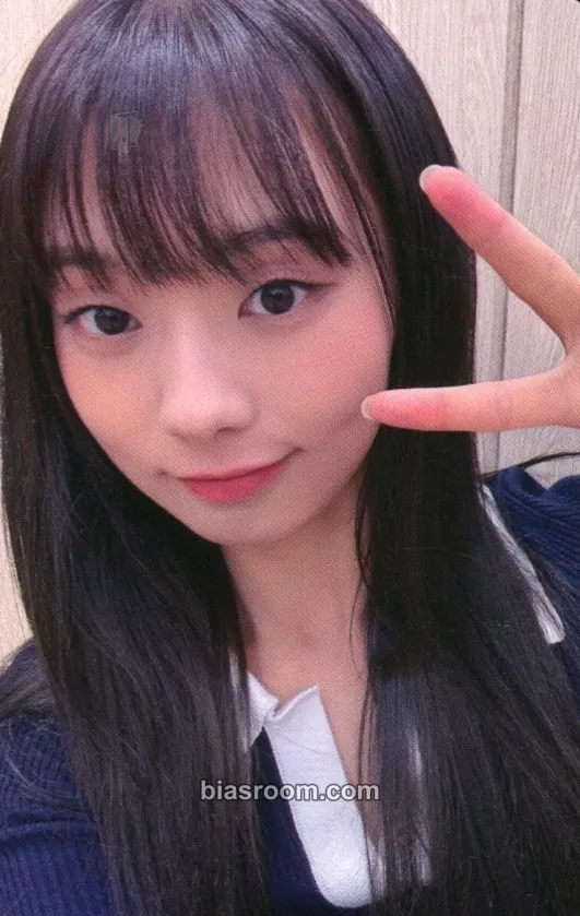 Hyeonju WE UNIS Photocard - UNIS - UNIS K-pop photocard