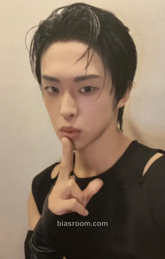 NEWBEAT - Minseok - Louder Than Ever Album album photocard photobook version