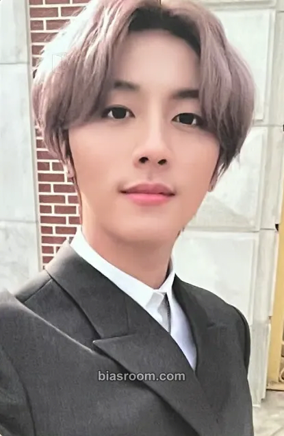 Youngbin FIRST COLLECTION Photocard - SF9 - SF9 K-pop photocard