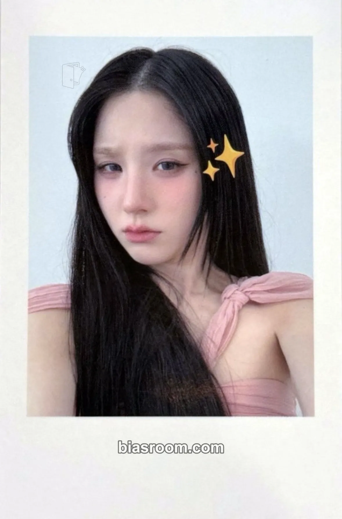 HeeJin Club Icarus Photocard - ARTMS | Bias Room