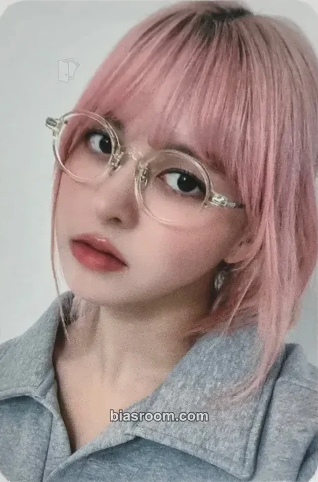 NMIXX - Lily - Expérgo Album video call (fancall) jyp shop
