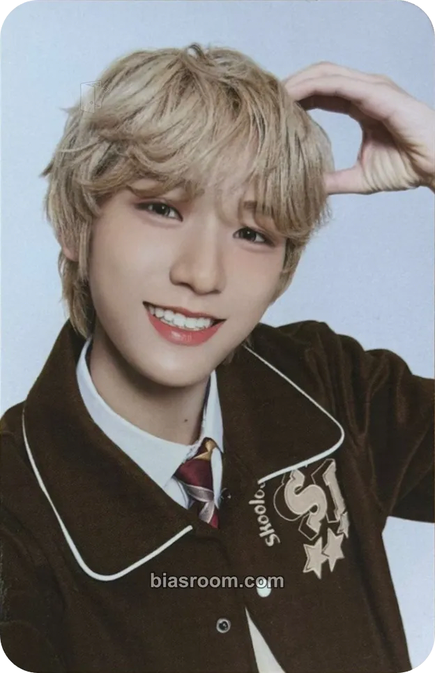 Daisuke AHOF x SKOOLOOKS Photocard - AHOF - AHOF K-pop photocard