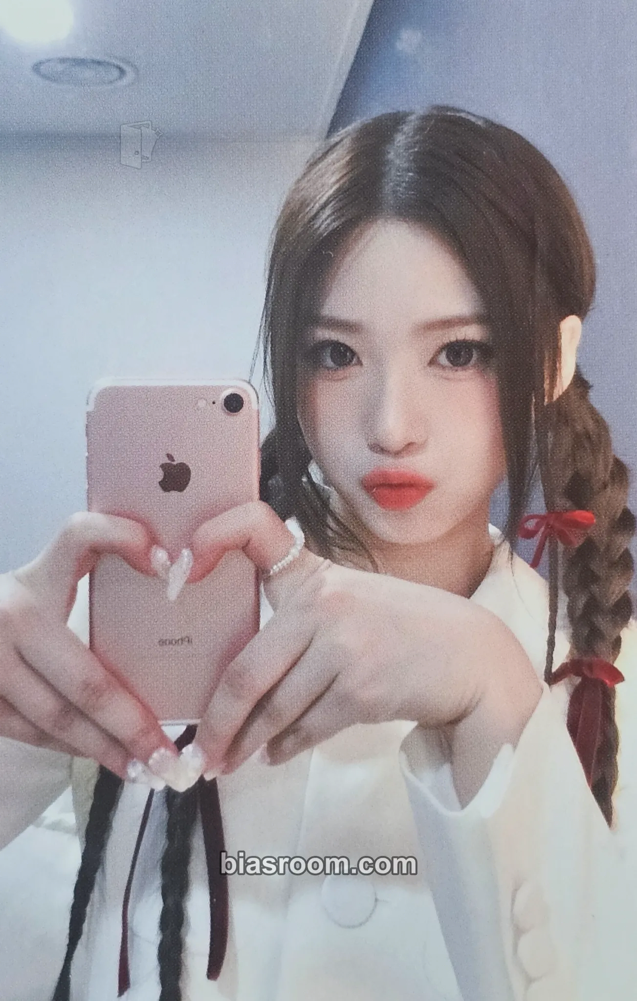 Zena Glow Up Photocard - RESCENE - RESCENE K-pop photocard