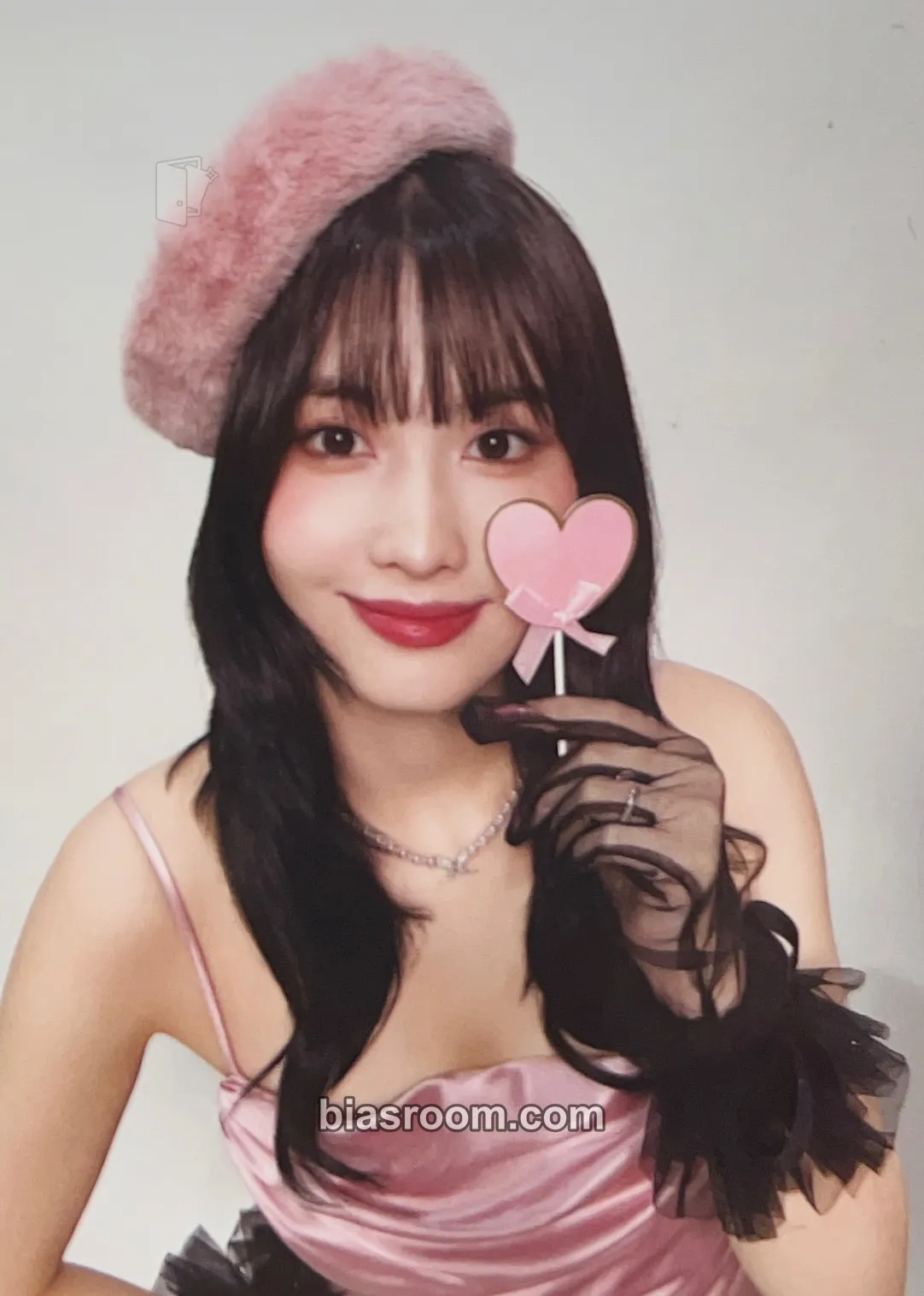 Momo HAUTE COUTURE Photocard - TWICE - TWICE K-pop photocard
