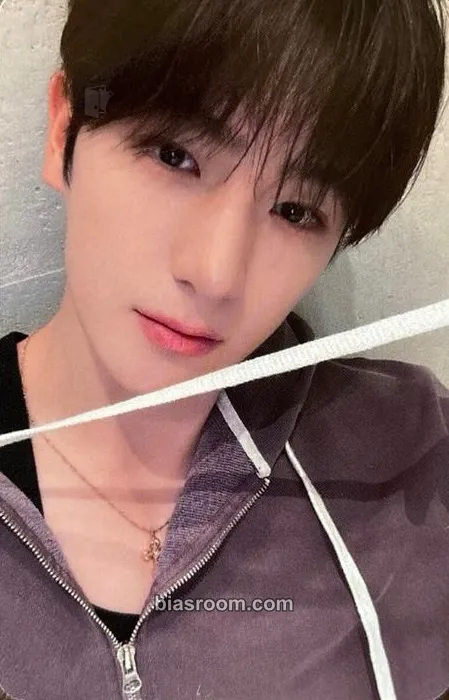 Hyunjae Trigger Photocard - THE BOYZ - THE BOYZ K-pop photocard