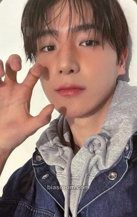 Hyunjae Unexpected Photocard - THE BOYZ - THE BOYZ K-pop photocard