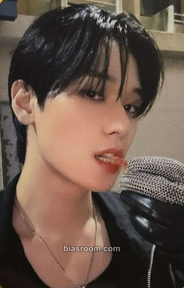 Juyeon 3rd World Tour: The Blaze Photocard - THE BOYZ - THE BOYZ K-pop photocard