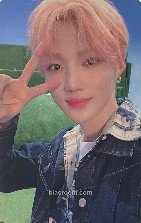 New Bloom Bloom Photocard - THE BOYZ - THE BOYZ K-pop photocard