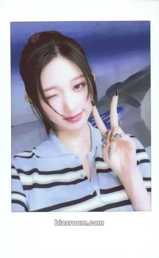Gaeul IVE SWITCH Photocard - IVE - IVE K-pop photocard