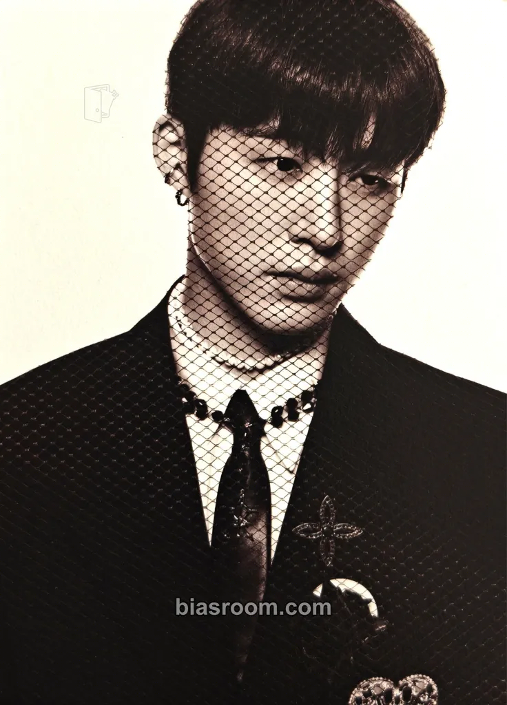 B.I Love or Loved Part.2 Photocard - B.I K-pop photocard