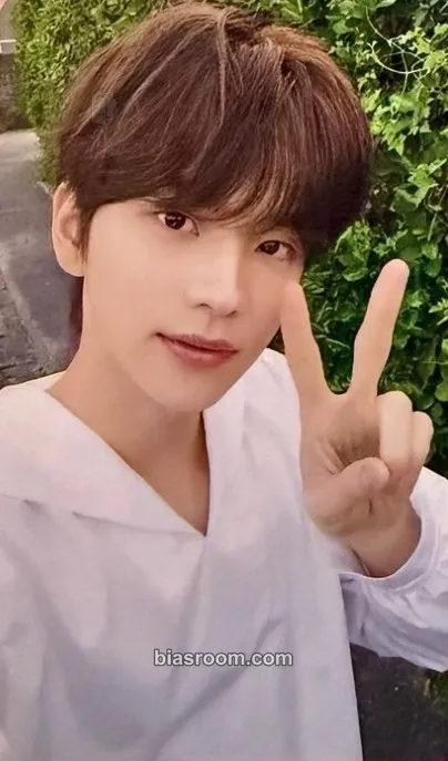 Shinyu Nice to see you again Photocard - TWS - TWS K-pop photocard