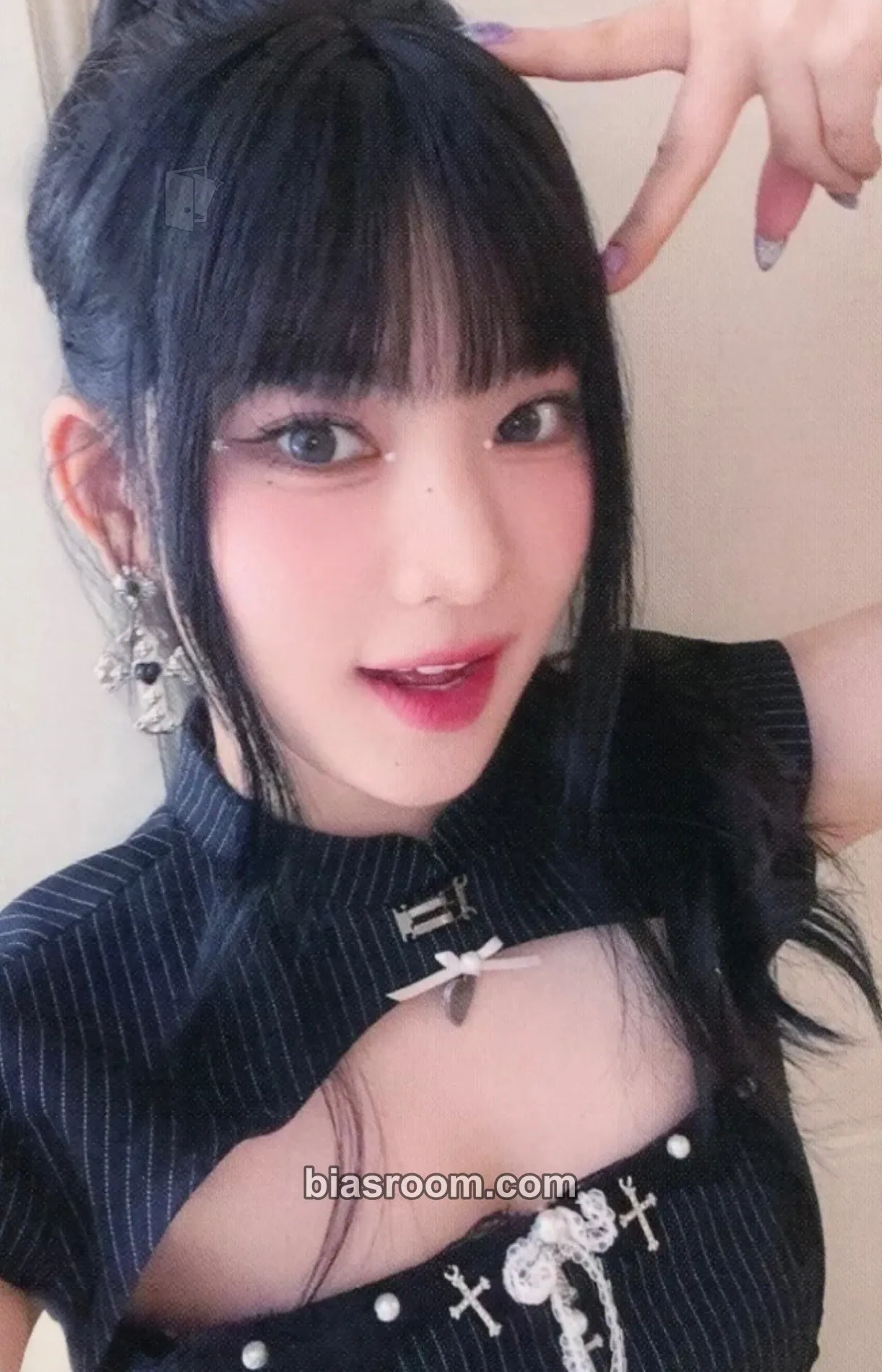 Isa MEOW / Cheeky Icy Thang (Japanese Ver.) Photocard - STAYC - STAYC K-pop photocard