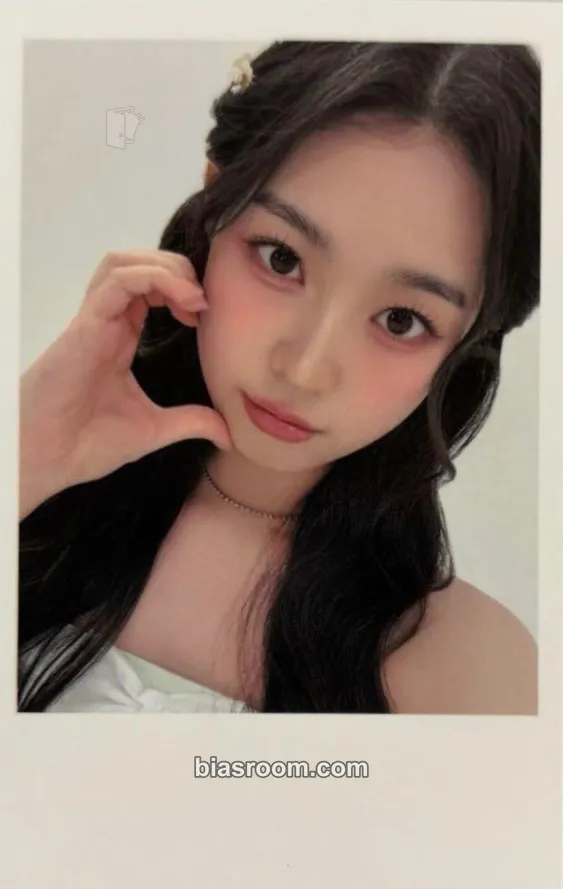 Soomin tripleS 1st Asia Tour: My Secret New Zone Photocard - tripleS - tripleS K-pop photocard