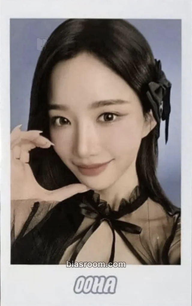 tripleS - Yooyeon - tripleS x OOHA Other brand collaboration polaroid ooha offline purchase benefit