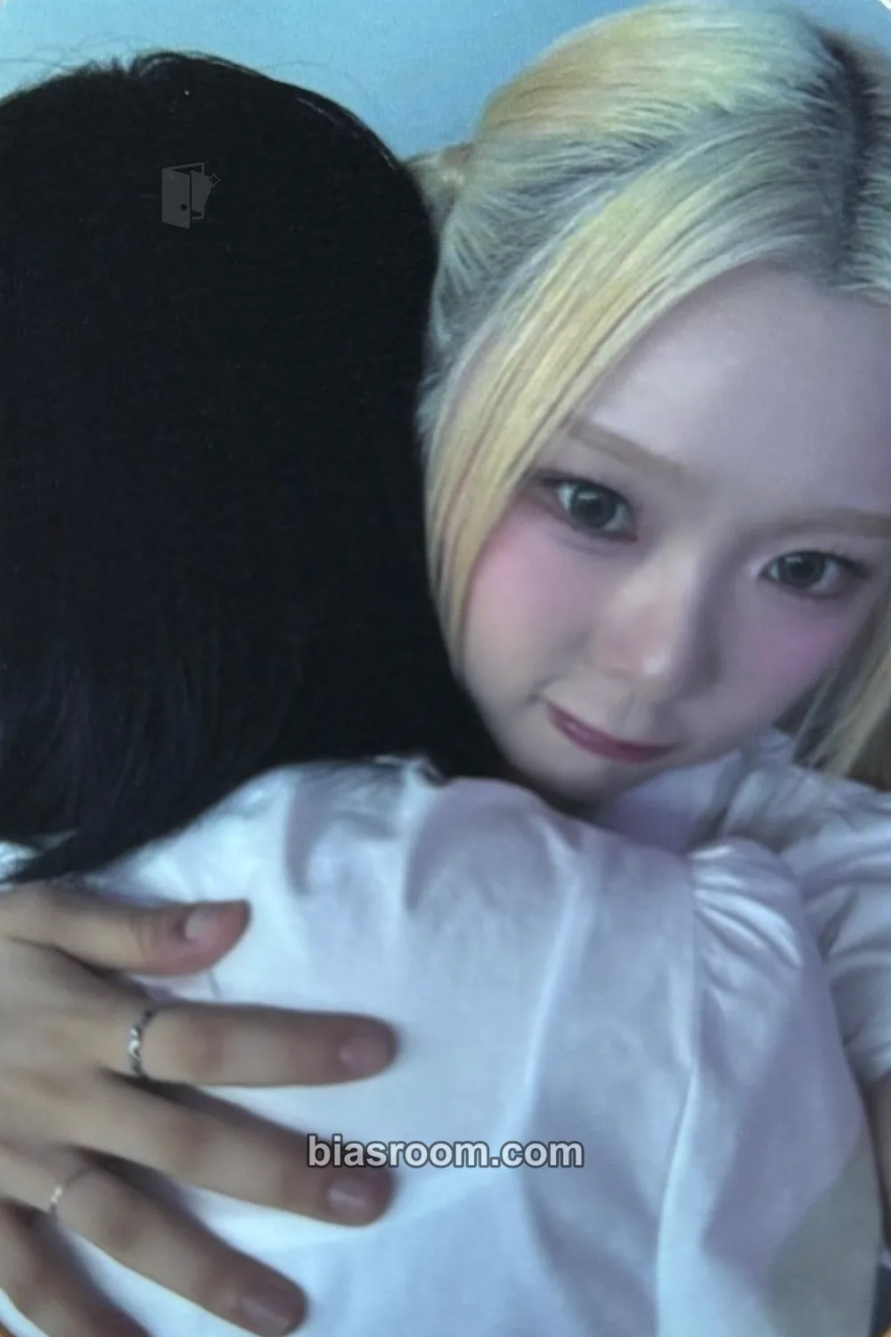 Jackie Wild Cherry Photocard - ICHILLIN’ - ICHILLIN’ K-pop photocard