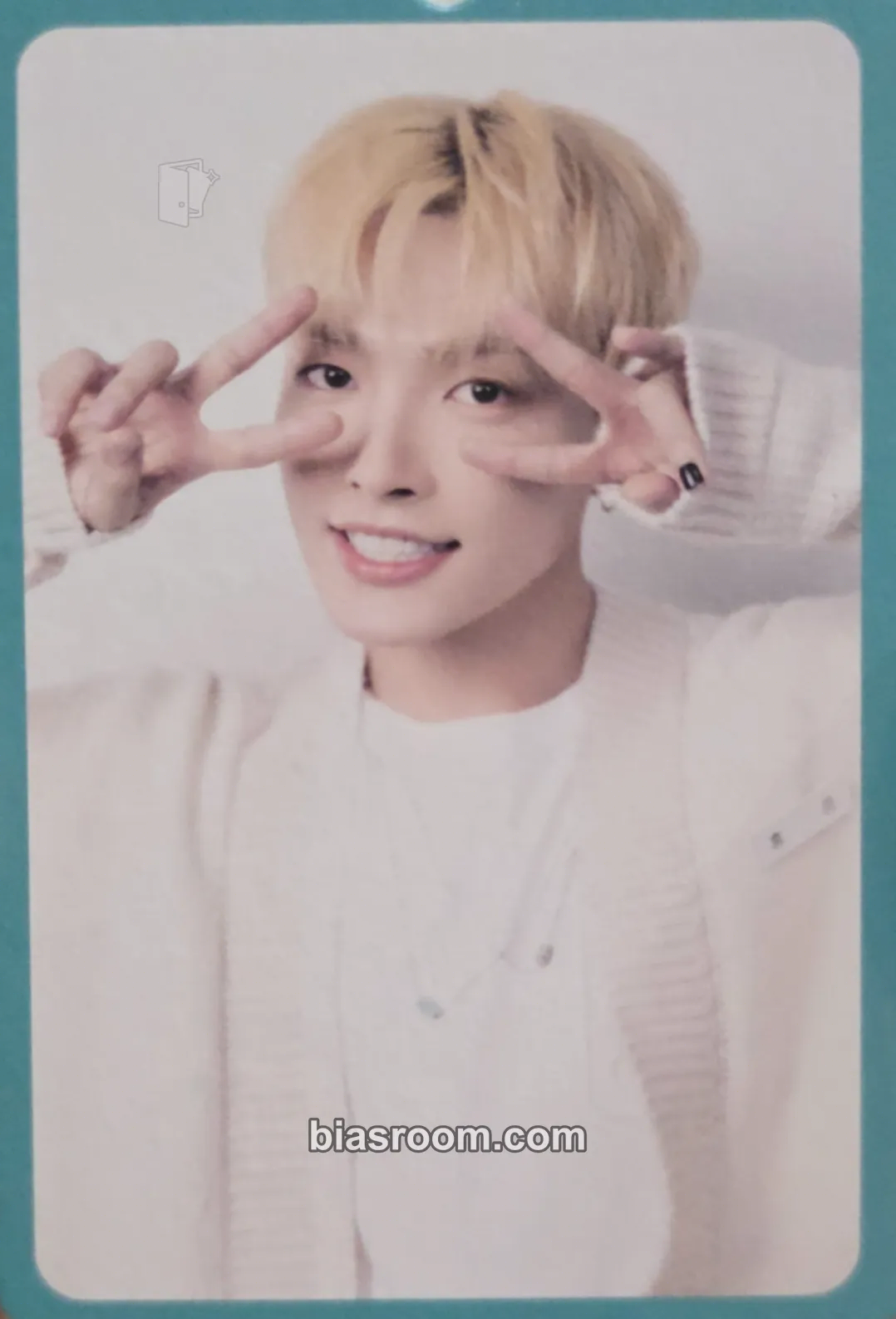 Hongjoong DICON VOLUME N°18 ATEEZ : æverythingz Photocard - ATEEZ - ATEEZ K-pop photocard