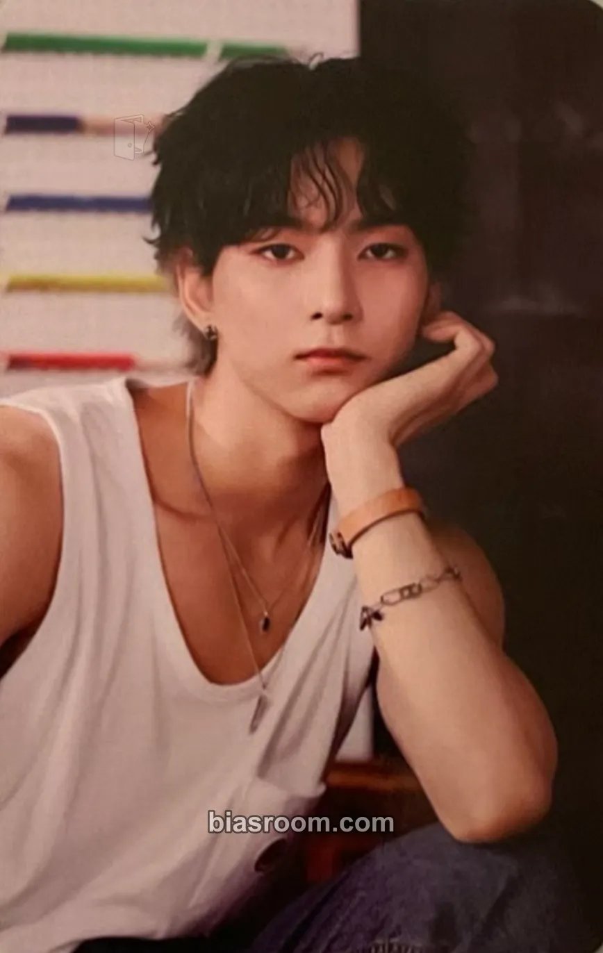 O.de Break the Brake World Tour Photocard - Xdinary Heroes - Xdinary Heroes K-pop photocard