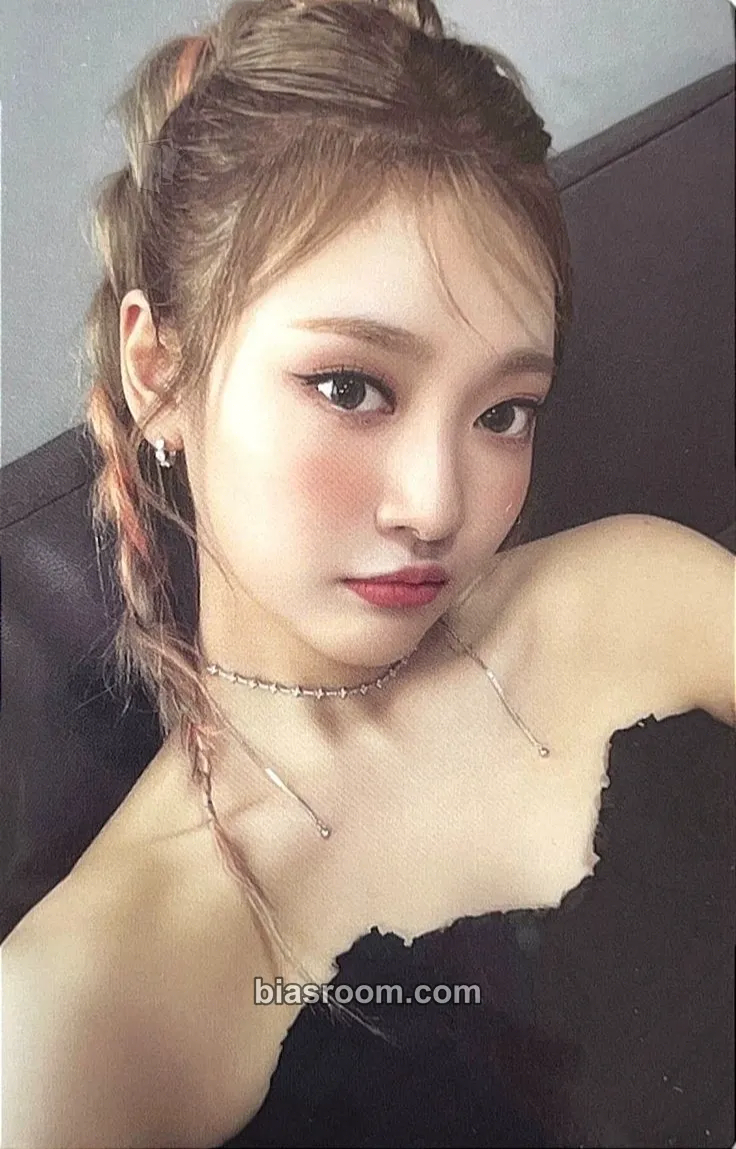 Ningning SM Town Live 2023/2024: SMCU Palace Photocard - aespa - aespa K-pop photocard